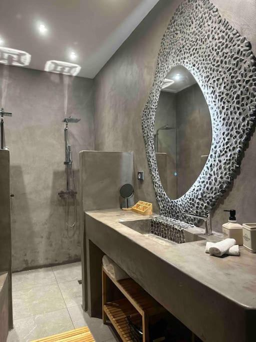 Antoniou Santorini Luxury Home Fira  Exterior photo