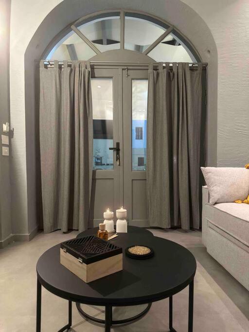 Antoniou Santorini Luxury Home Fira  Exterior photo